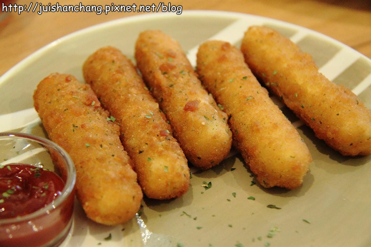 【食記║新北中和】鮮活樂早午餐。輕食。咖啡～驚！大象出現在我的早午餐裡？！