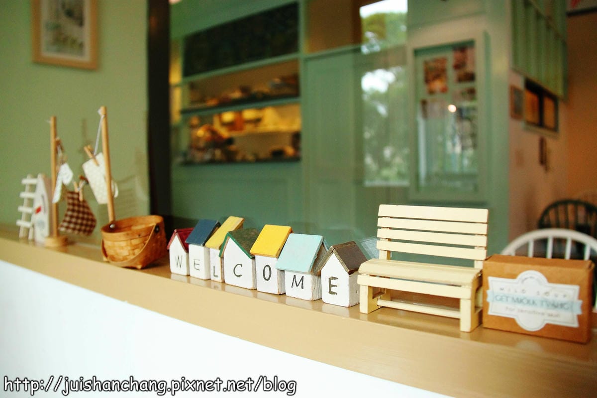 【食記║桃園中壢】Hana cafe～攻陷少女心的微甜鄉村風下午茶