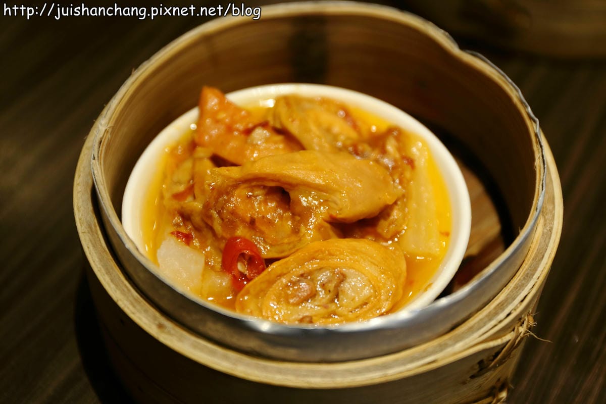 【食記║新竹】哄供茶餐廳～小吃街裡的大驚喜，道地平價美味港式料理