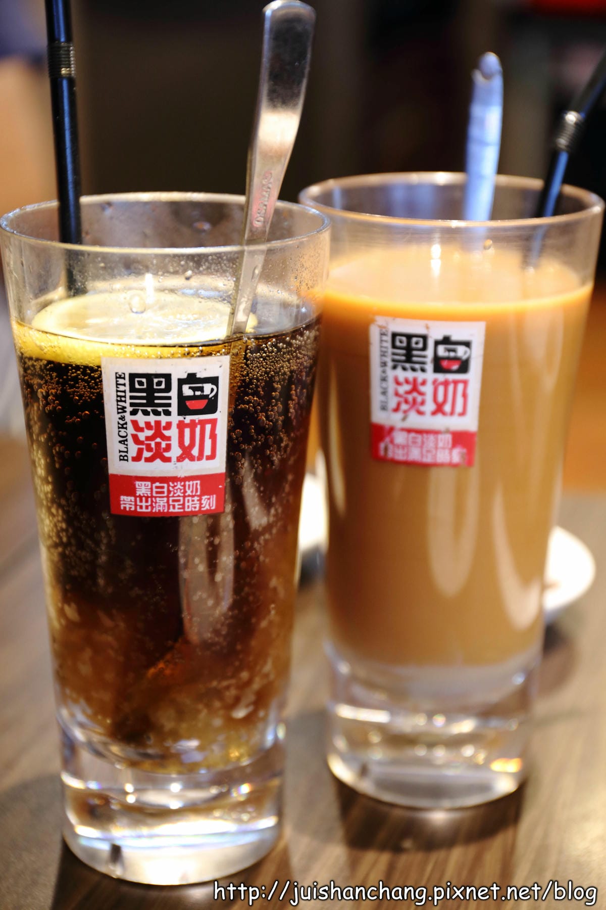 【食記║新竹】哄供茶餐廳～小吃街裡的大驚喜，道地平價美味港式料理