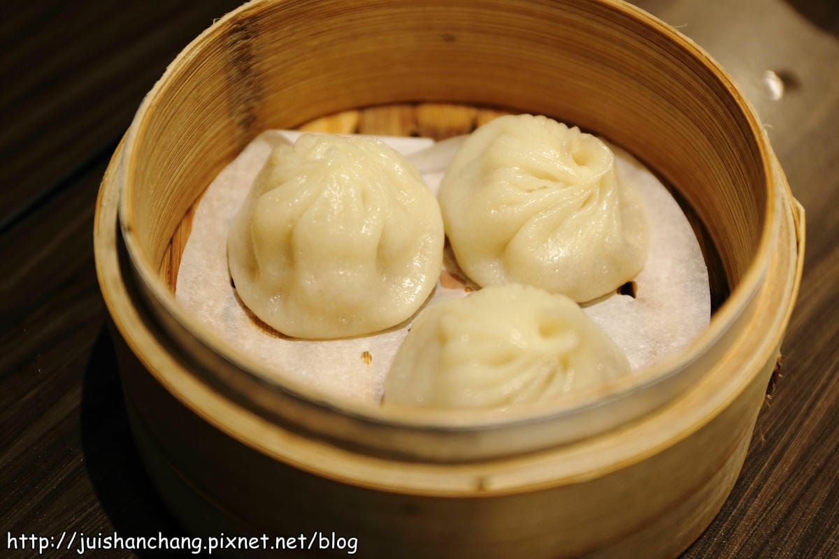 【食記║新竹】哄供茶餐廳～小吃街裡的大驚喜，道地平價美味港式料理