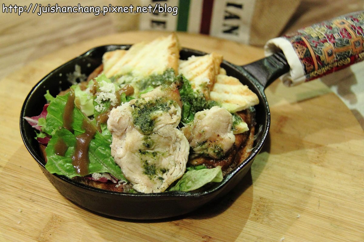 【廣宣‖新北板橋】翻桌吧！Turning Table〜輕食早午餐新選擇