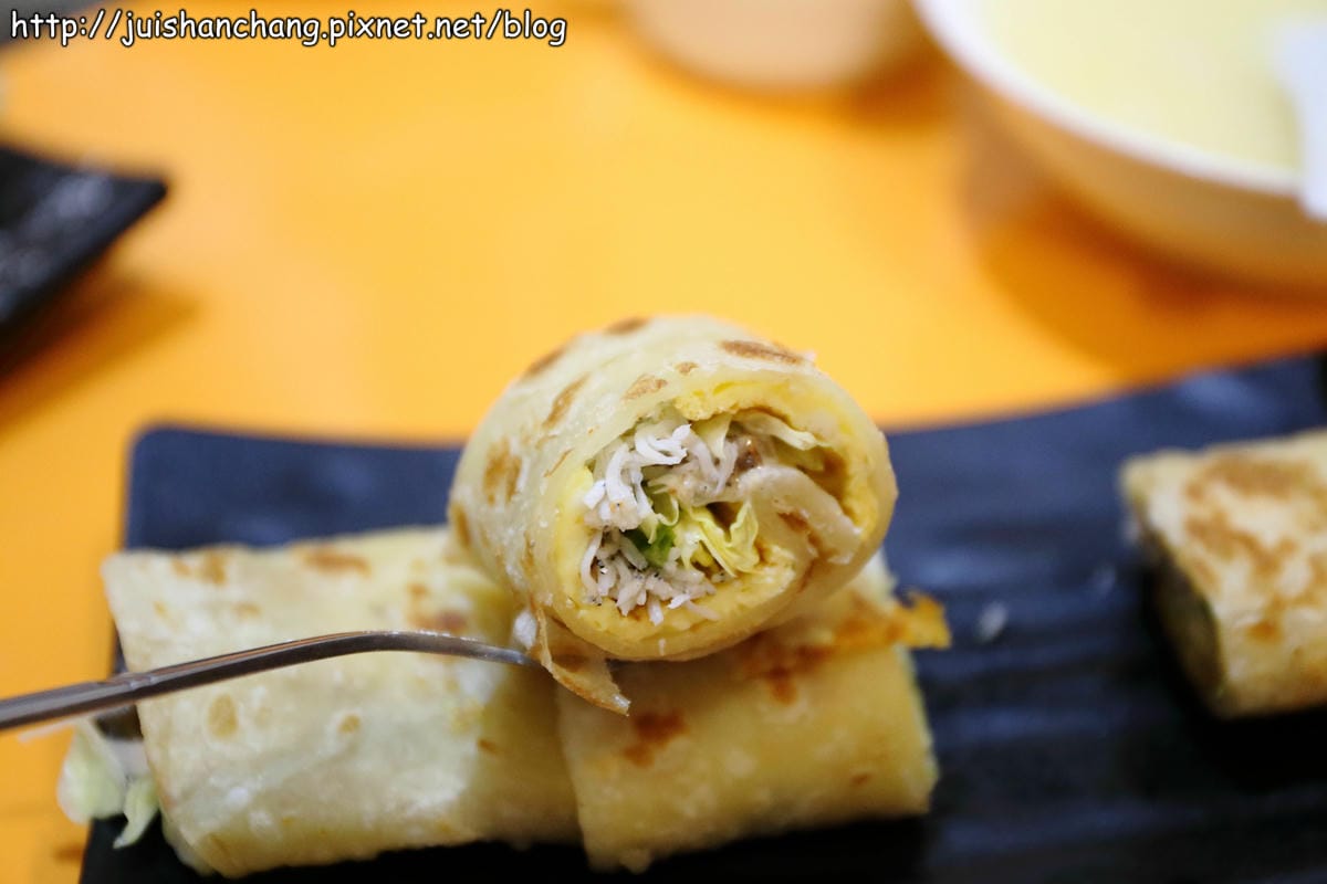 【食‖台北】捲餅咬鹿〜初鹿鮮奶作成餅皮，捲餅界的LV啦！