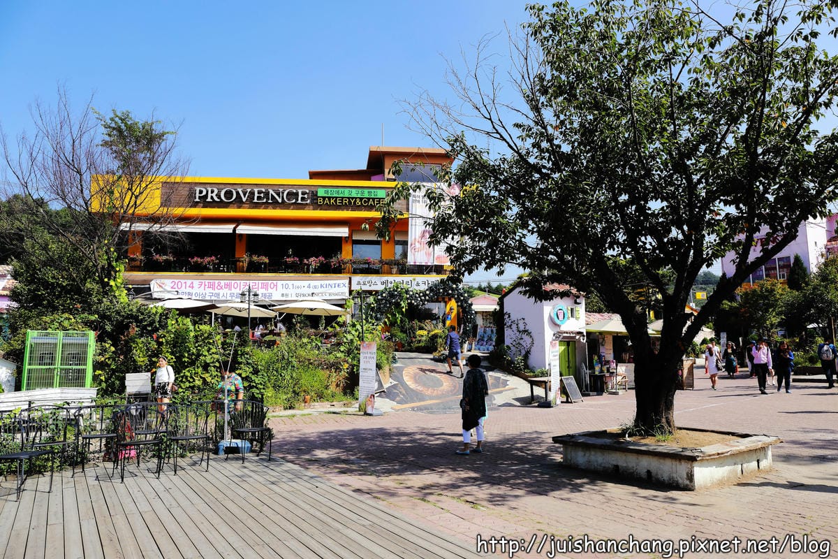 【2014。韓國首爾自由行║合井站】普羅旺斯村～南法浪漫風情。來自星星的你、紳士的品格、祕密花園拍攝地點