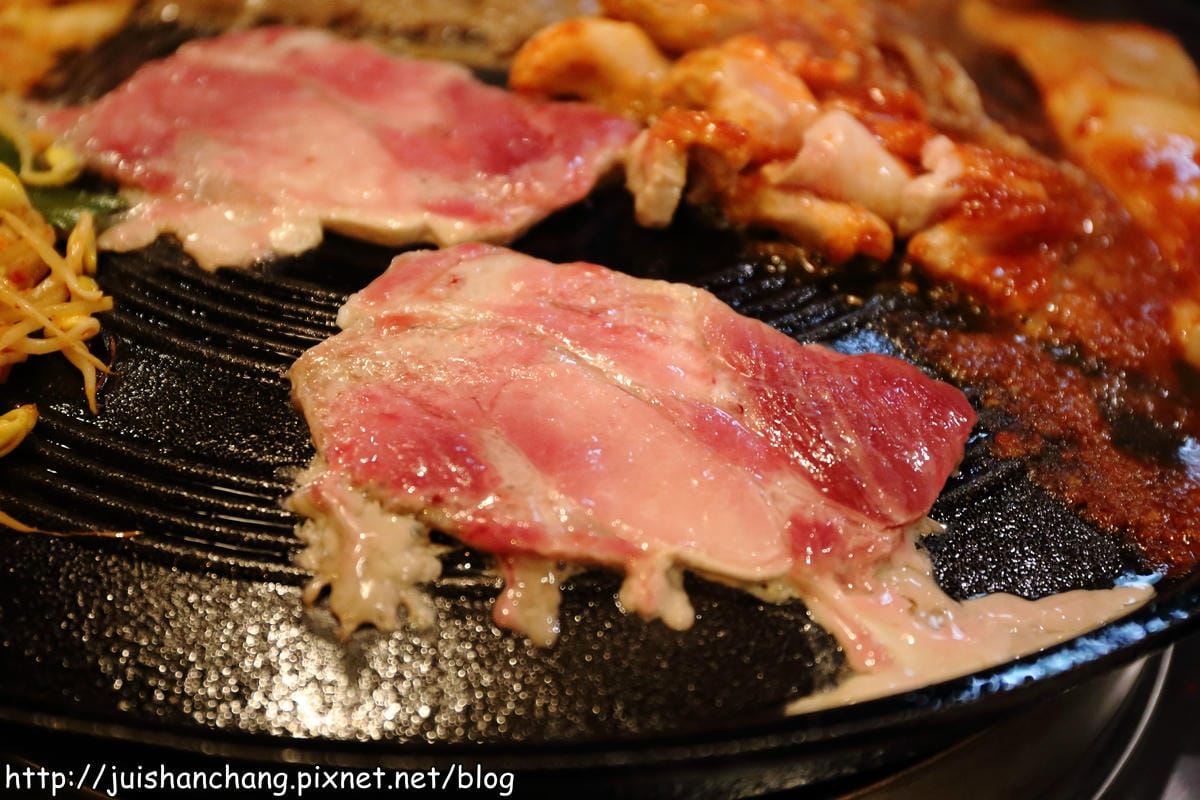 【食‖台北】Honey Pig來了～大媽掀起韓式烤肉旋風