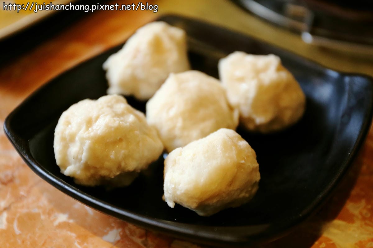 【食‖台北】吳阿水老茶館～老屋吃老火鍋品老茶？！