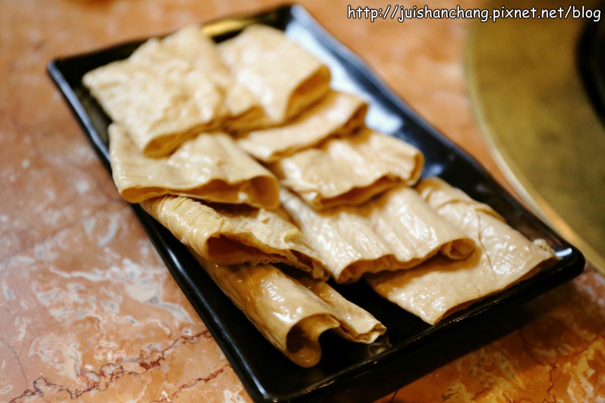 【食‖台北】吳阿水老茶館～老屋吃老火鍋品老茶？！