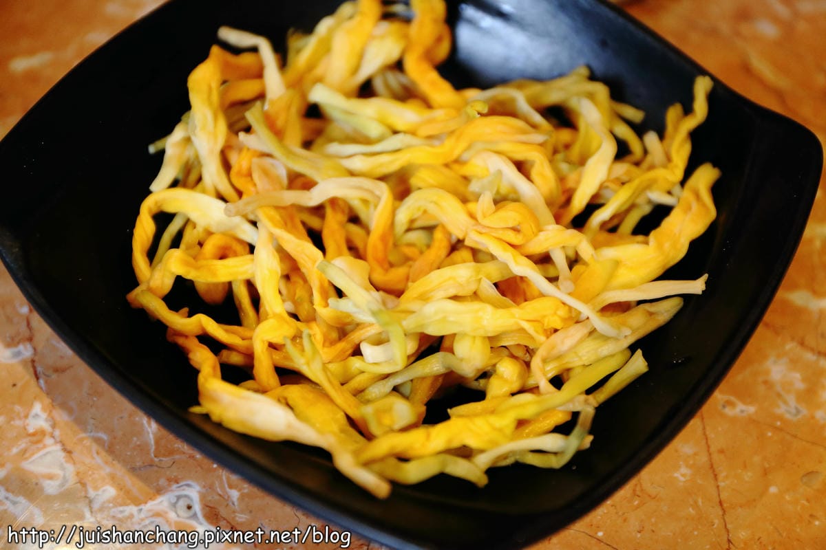 【食‖台北】吳阿水老茶館～老屋吃老火鍋品老茶？！