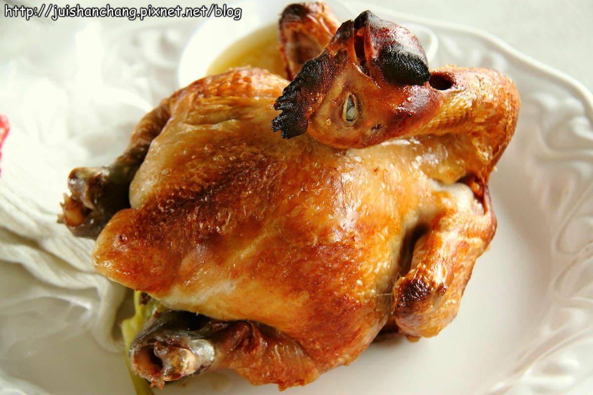 【食‖宜蘭】雷公埤冷泉碳烤～宜蘭隱藏版美食，大嗑烤魚，現撈ㄟ才敢大聲！