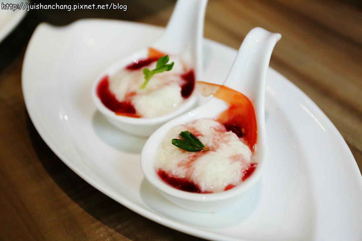 【食‖台中】老井極上燒肉～味蕾頂級饗宴，嚴選食材，令人口水直流的燒烤