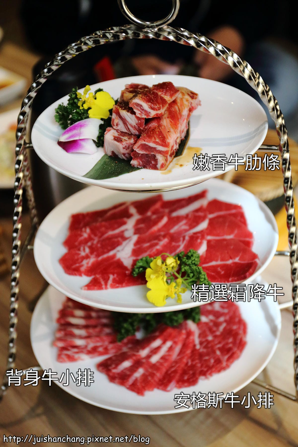 【食‖台中】老井極上燒肉～味蕾頂級饗宴，嚴選食材，令人口水直流的燒烤