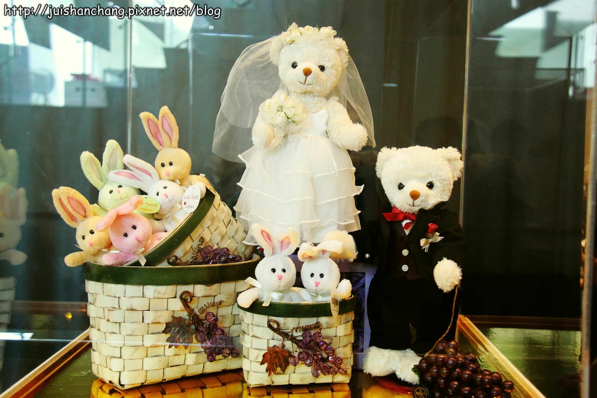 【食║彰化花壇】全國麗園咖啡廳～泰迪熊主題咖啡廳，萌殺啦！