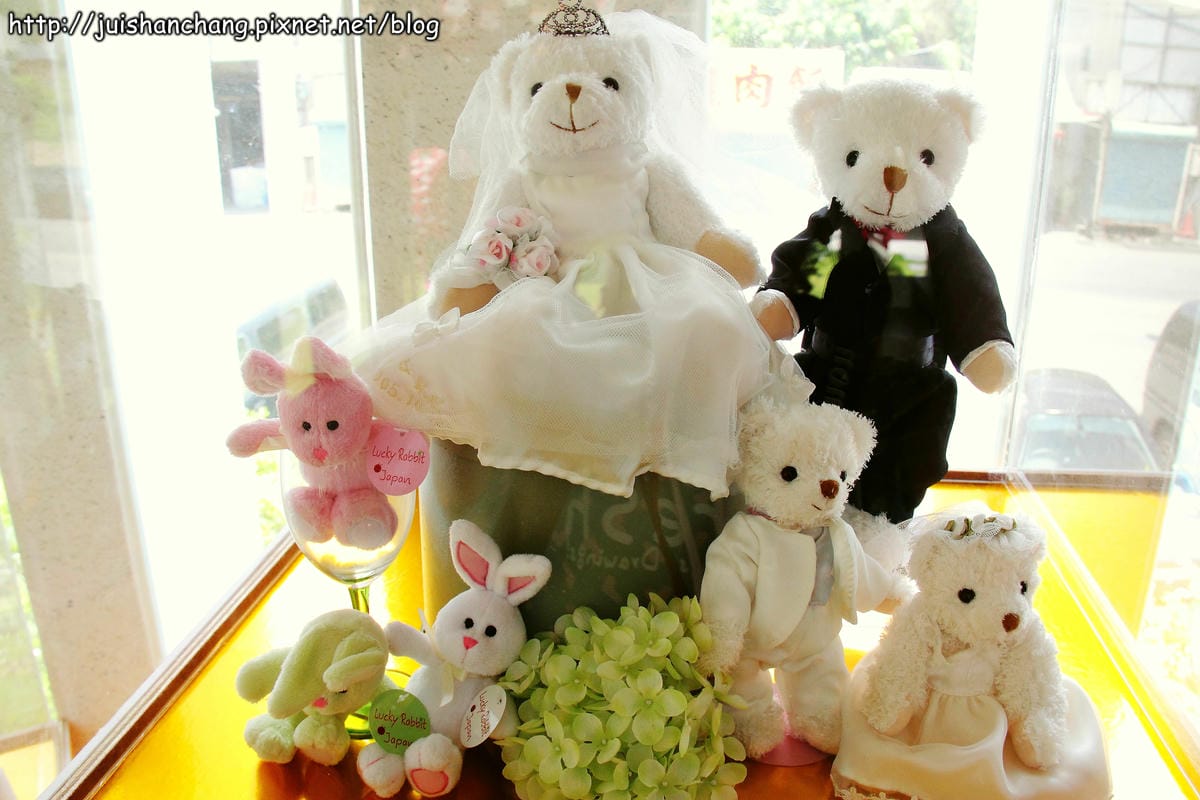 【食║彰化花壇】全國麗園咖啡廳～泰迪熊主題咖啡廳，萌殺啦！
