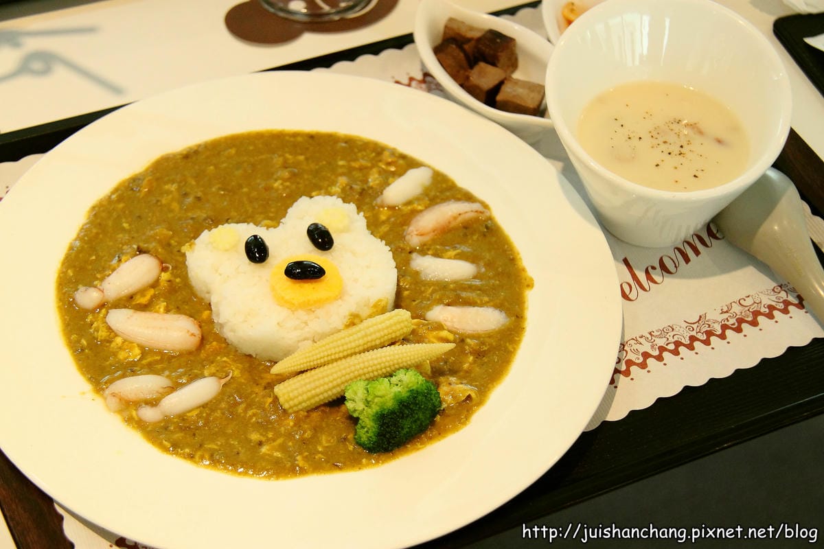【食║彰化花壇】全國麗園咖啡廳～泰迪熊主題咖啡廳，萌殺啦！