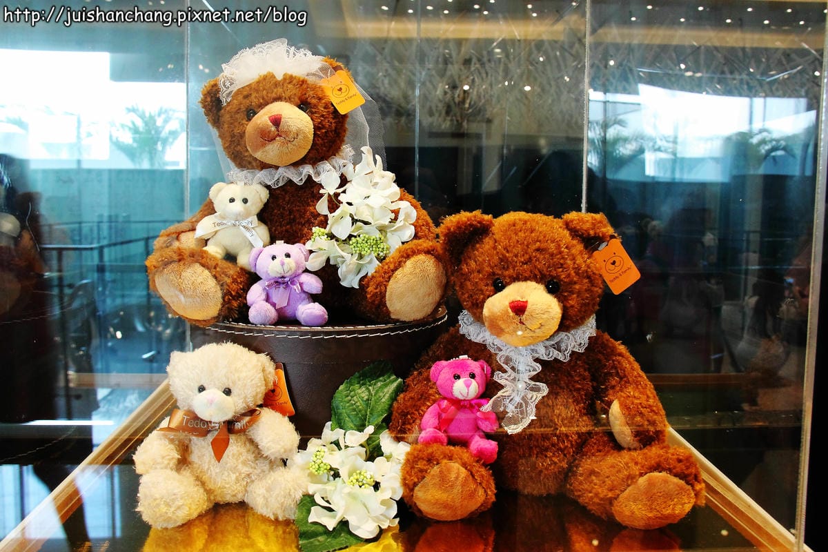 【食║彰化花壇】全國麗園咖啡廳～泰迪熊主題咖啡廳，萌殺啦！