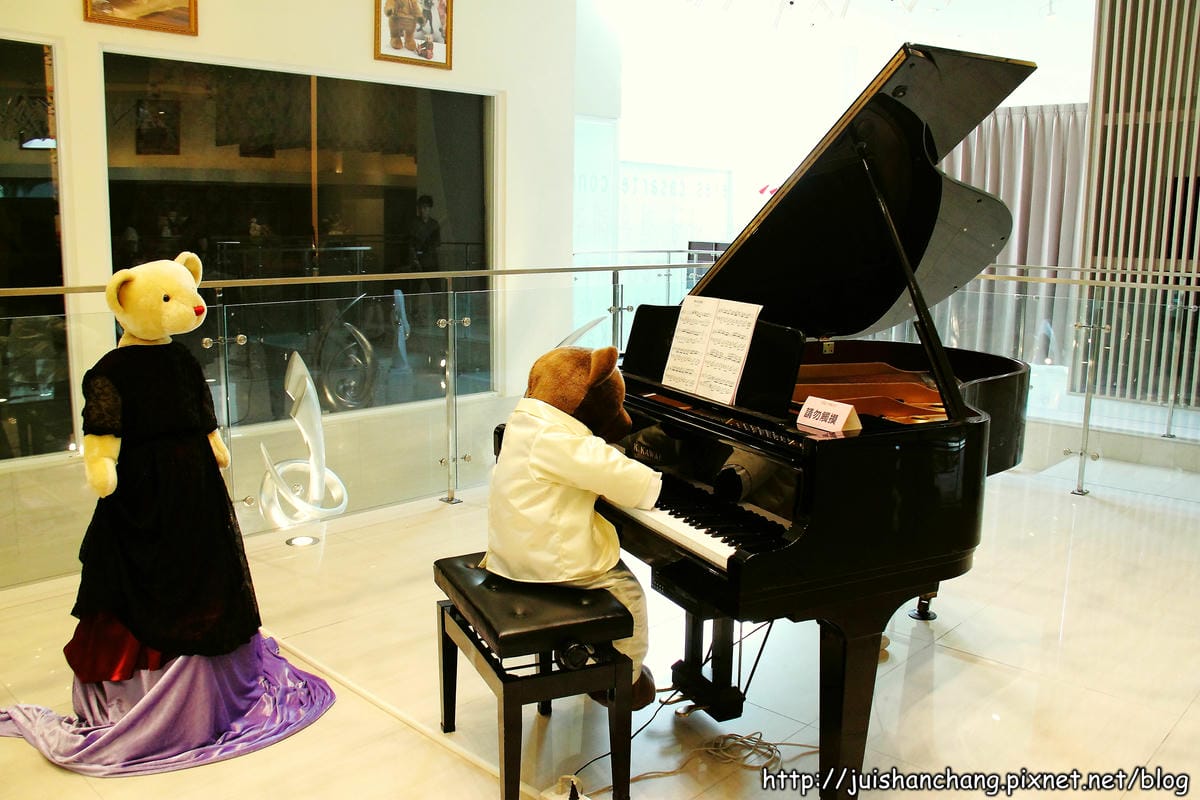 【食║彰化花壇】全國麗園咖啡廳～泰迪熊主題咖啡廳，萌殺啦！