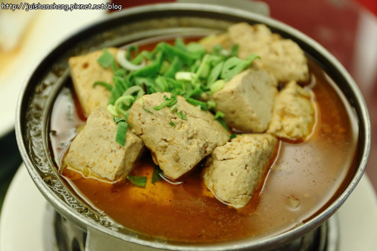 【食║台中】阿秋大肥鵝～快來感受肥嫩多汁的好滋味吧！