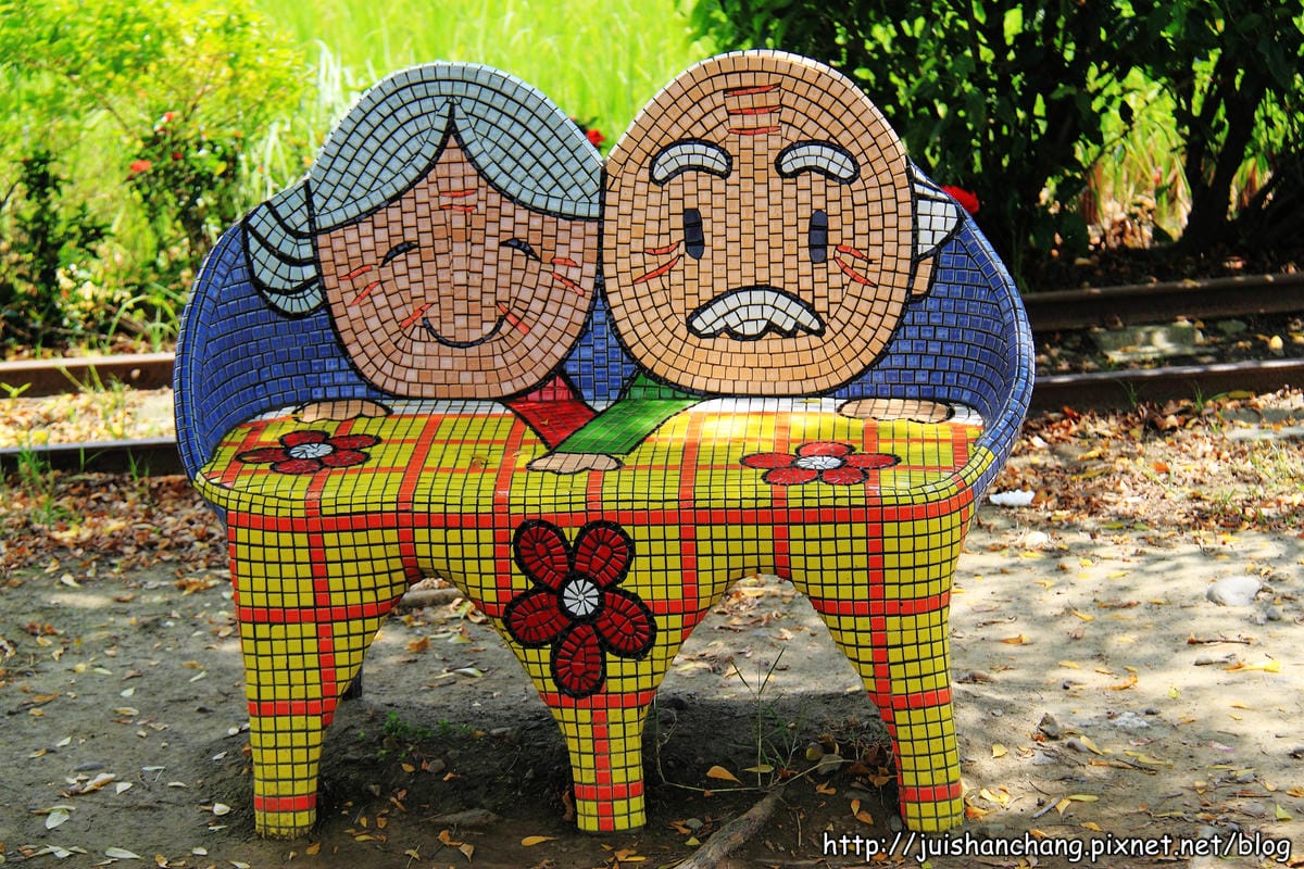 【遊║嘉義新港】板頭村交趾剪粘藝術村～充滿童趣的小村落，來玩抓迷藏吧！