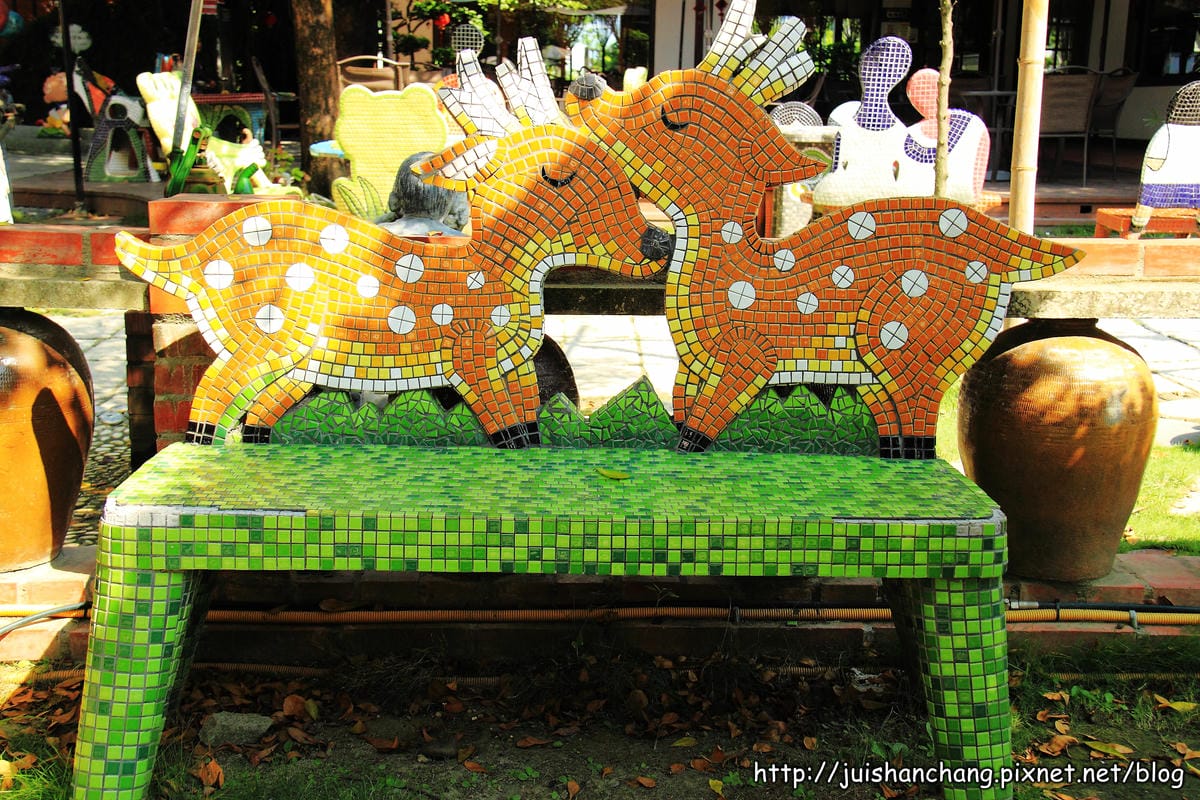 【遊║嘉義新港】板頭村交趾剪粘藝術村～充滿童趣的小村落，來玩抓迷藏吧！