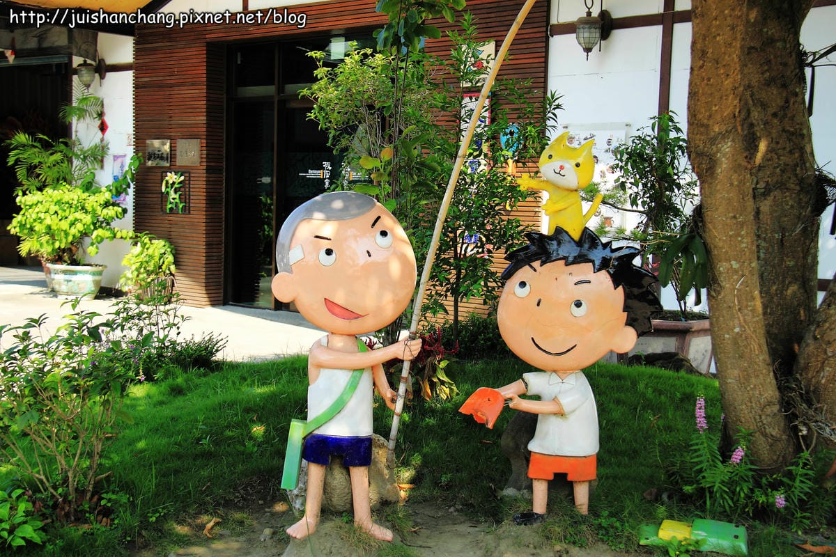 【遊║嘉義新港】板頭村交趾剪粘藝術村～充滿童趣的小村落，來玩抓迷藏吧！
