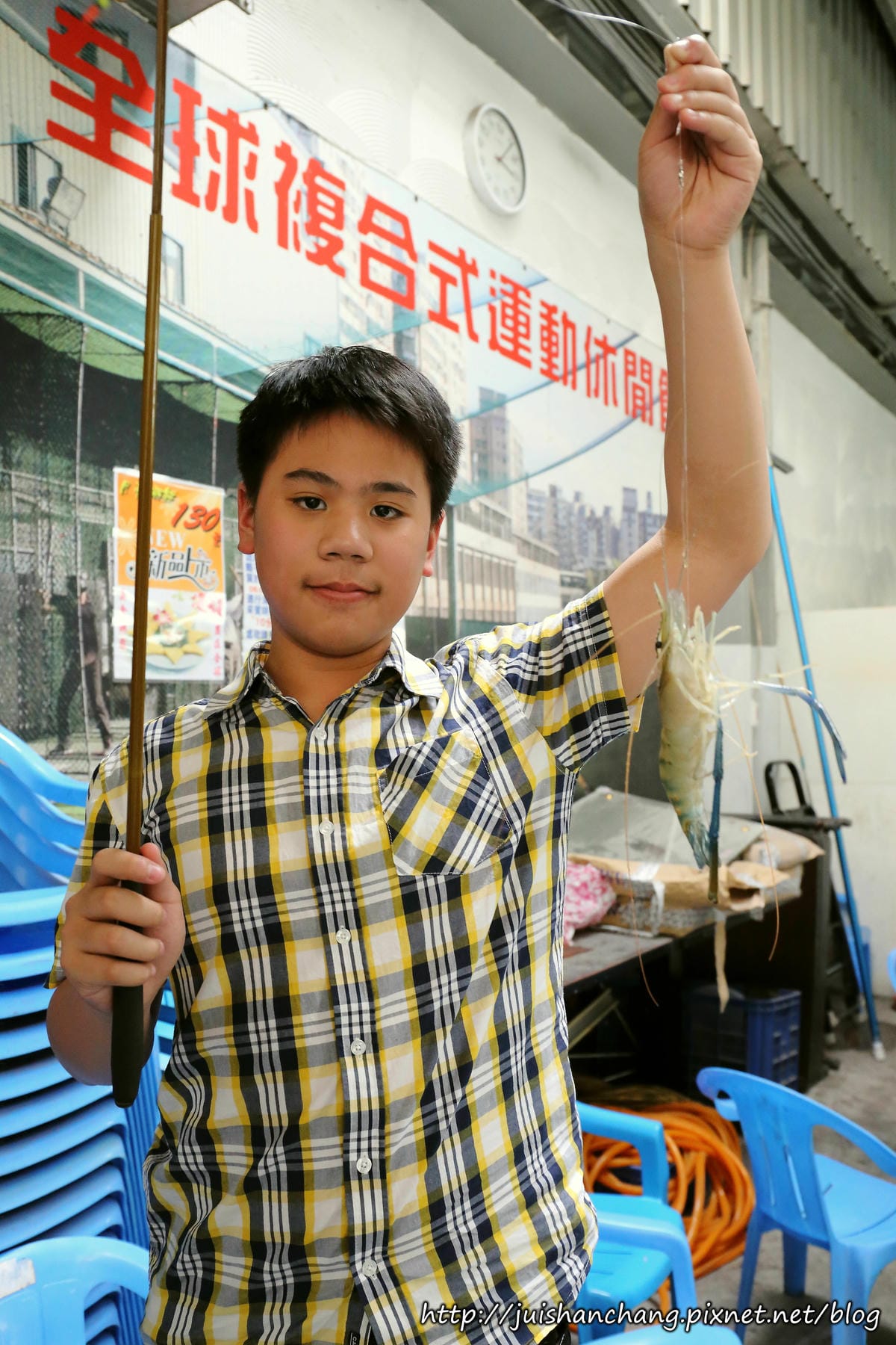 【遊║新北中和】全球複合式休閒館～釣蝦/保齡球/棒球/壘球/射擊/射箭，揪團來運動囉！