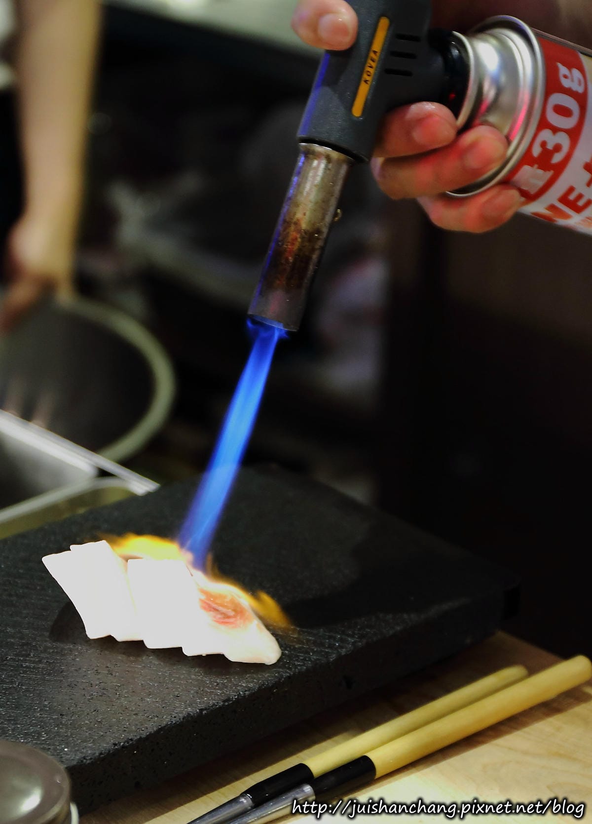 【食║台北】漁聞樂。壽司割烹～漁港鮮活直送，頂級無菜單的日式創意料理！