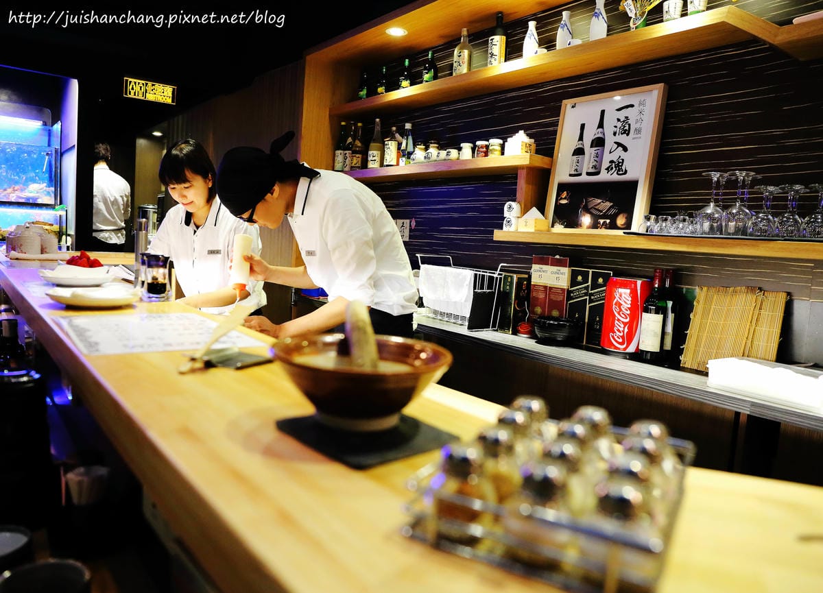 【食║台北】漁聞樂。壽司割烹～漁港鮮活直送，頂級無菜單的日式創意料理！