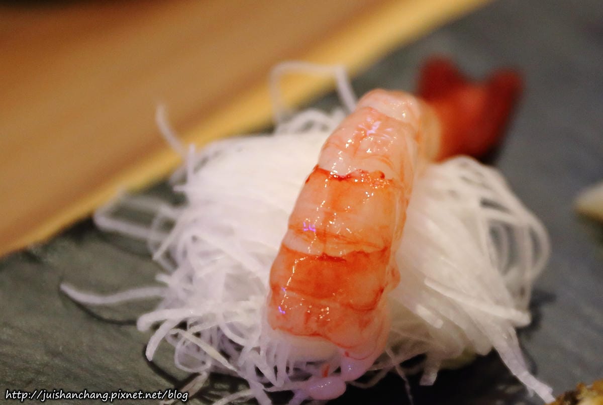 【食║台北】漁聞樂。壽司割烹～漁港鮮活直送，頂級無菜單的日式創意料理！