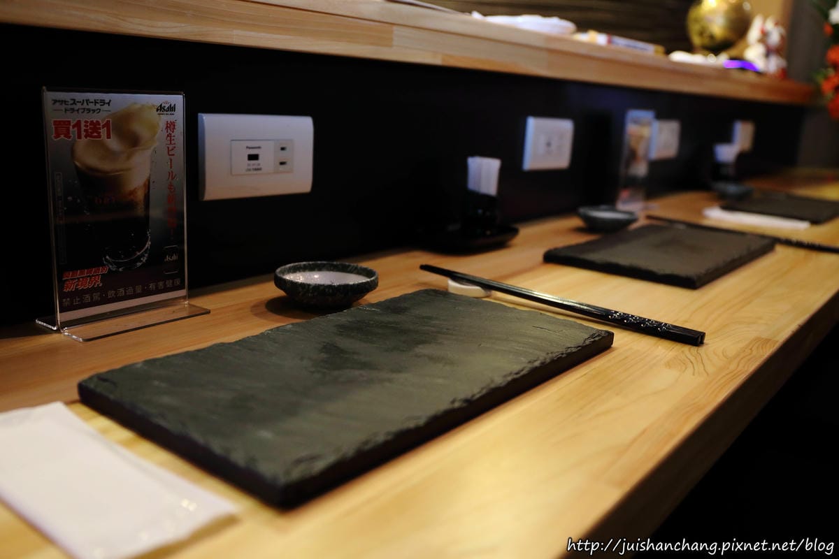 【食║台北】漁聞樂。壽司割烹～漁港鮮活直送，頂級無菜單的日式創意料理！