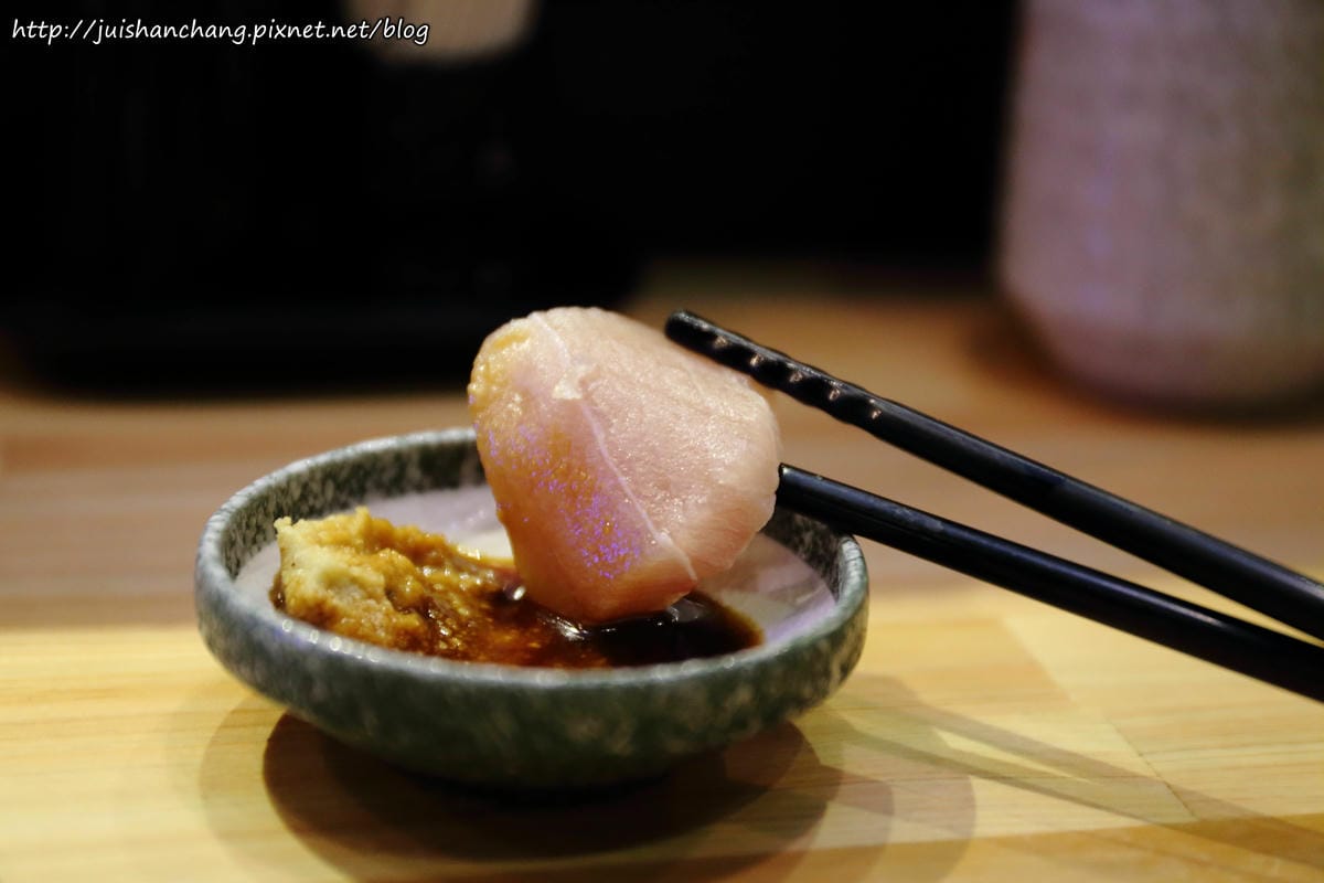 【食║台北】漁聞樂。壽司割烹～漁港鮮活直送，頂級無菜單的日式創意料理！