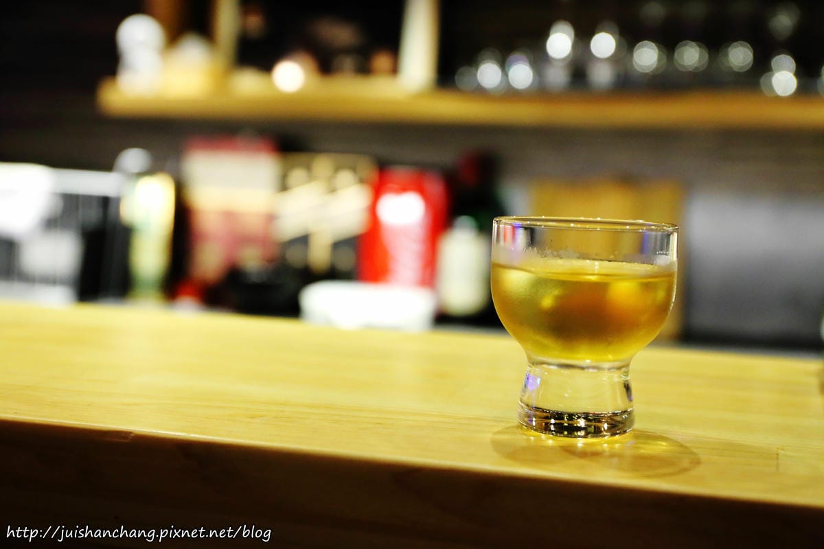 【食║台北】漁聞樂。壽司割烹～漁港鮮活直送，頂級無菜單的日式創意料理！