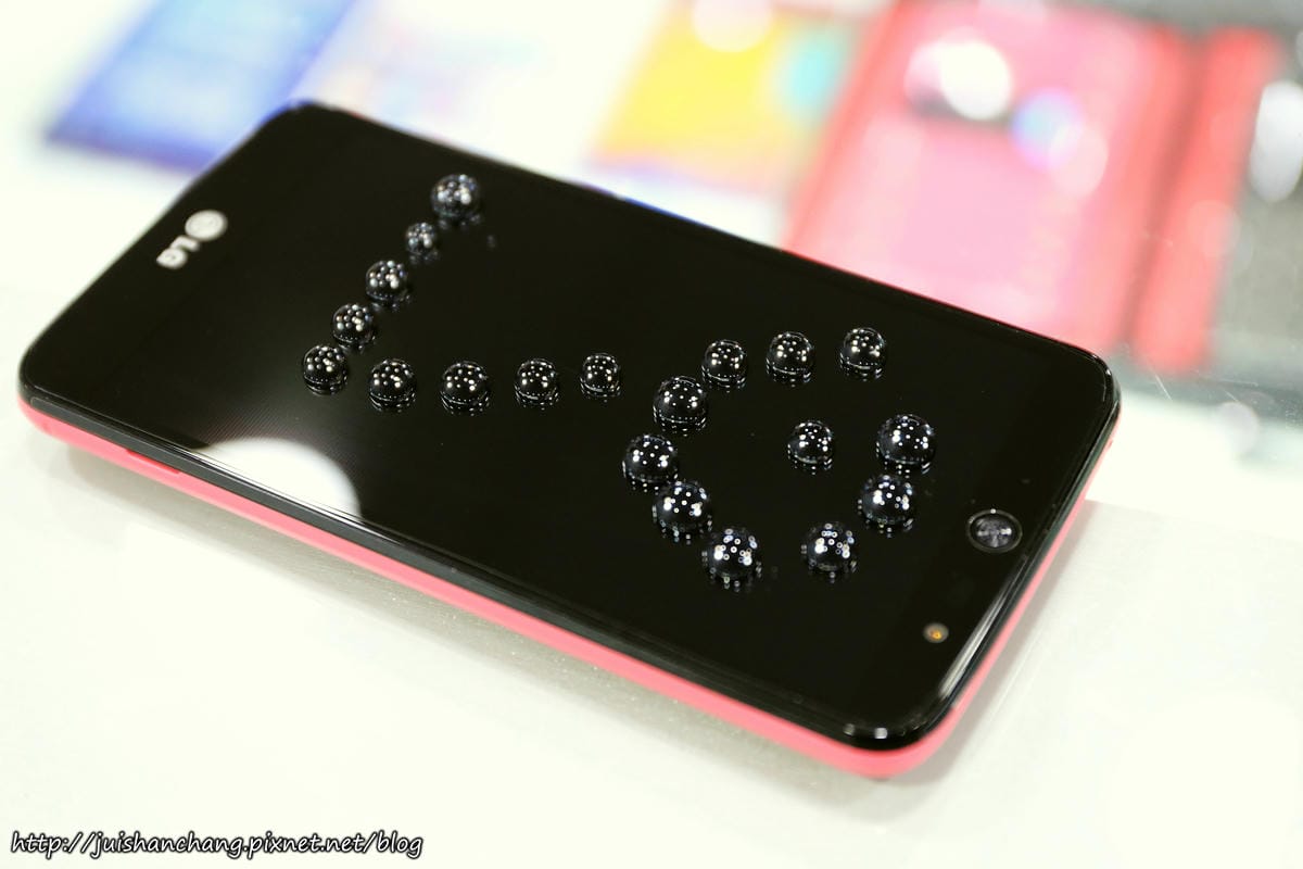 【體驗║新竹】 亞護奇膜-3C 專業包膜〜手機『鍍膜』防水，機不可濕！