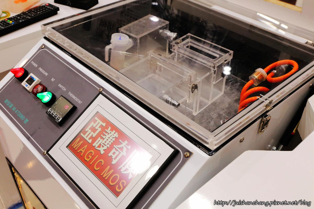 【體驗║新竹】 亞護奇膜-3C 專業包膜〜手機『鍍膜』防水，機不可濕！