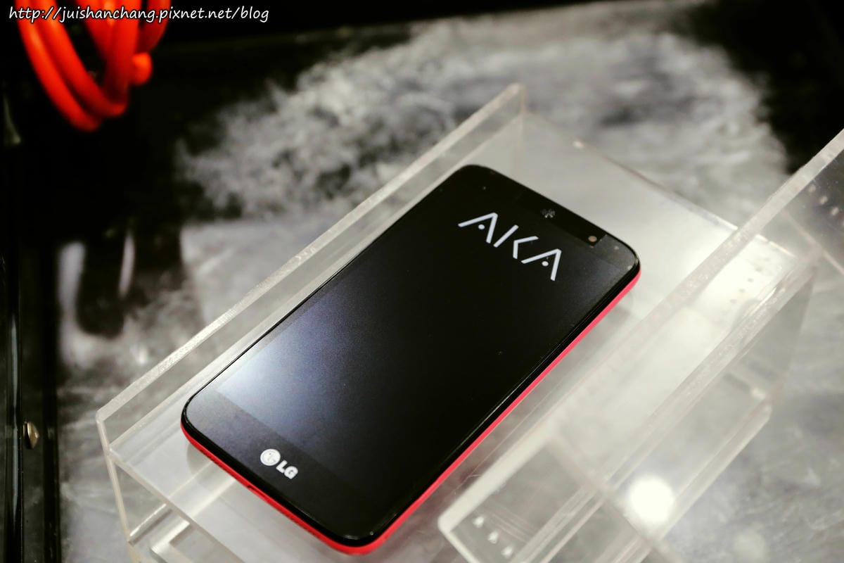 【體驗║新竹】 亞護奇膜-3C 專業包膜〜手機『鍍膜』防水，機不可濕！