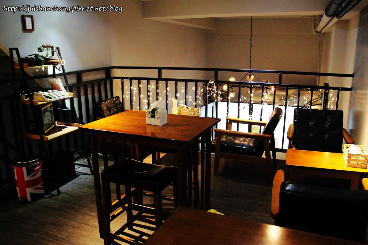 【食║宜蘭】朝日吐司部〜羅東夜市旁發現炭烤吐司！