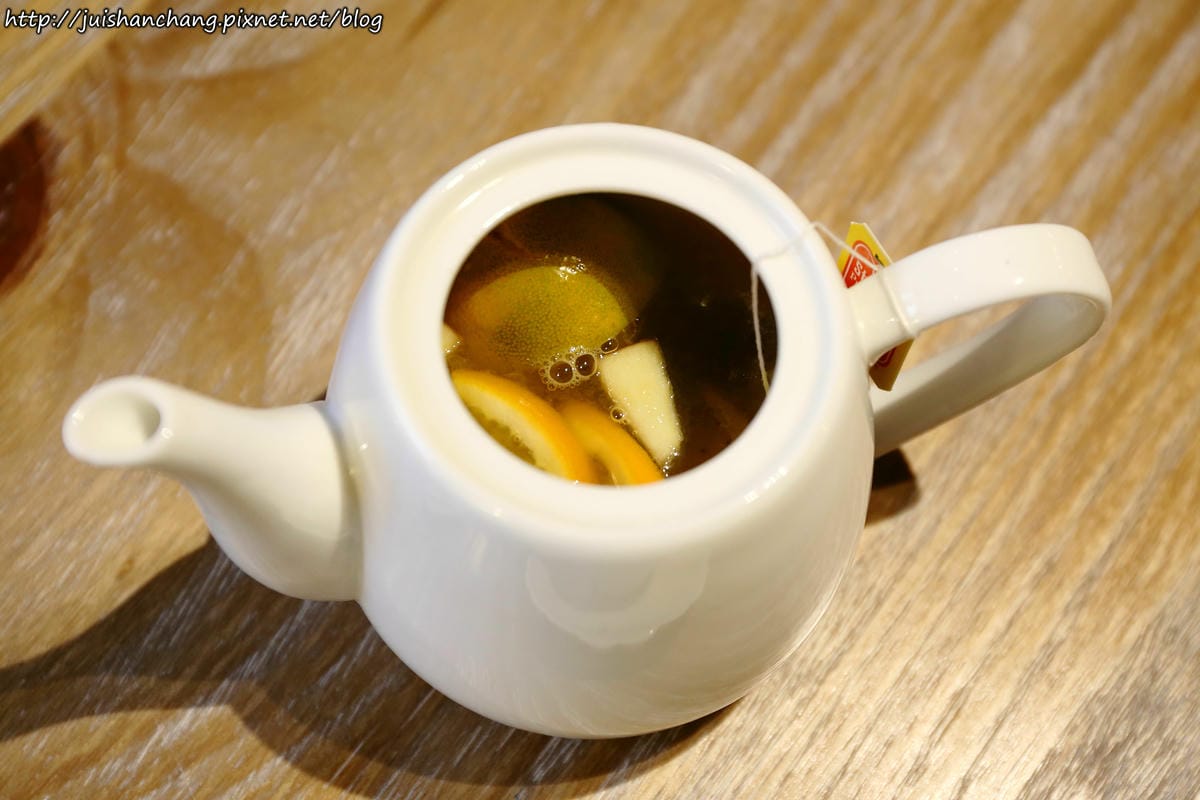 【食║台北】C.C. KISS Coffee&Cake〜可愛的鑄鐵鍋麵包們，皮脆心軟，棒！