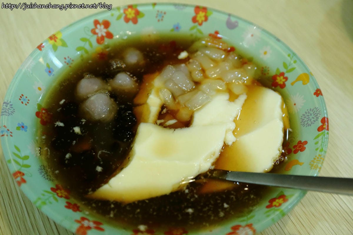 【食║桃園】樂豆屋甜點豆花店〜與恐龍共『食』？！(已歇業)