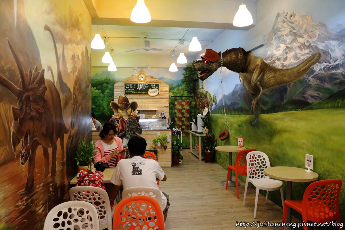 【食║桃園】樂豆屋甜點豆花店〜與恐龍共『食』？！(已歇業)