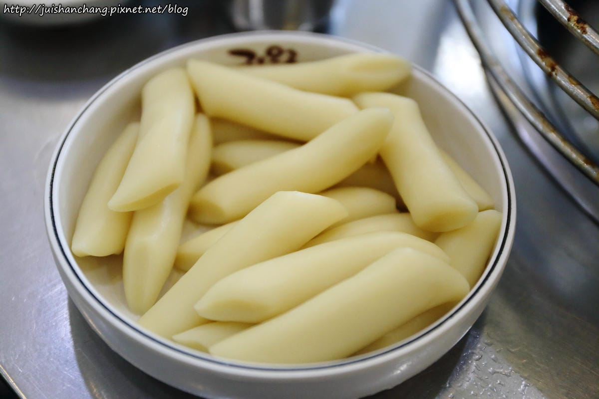 【2014。韓國首爾自由行║東大門站】陳玉華奶奶元祖一隻雞〜 傳說中不吃不可之韓國美食，沒吃過不要說你到過韓國！