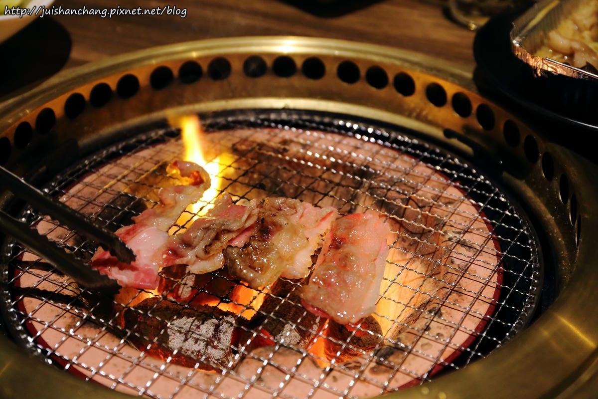 【食║台北】乾杯燒肉居酒屋‬〜老朋友，好久不見，為友情乾杯吧！