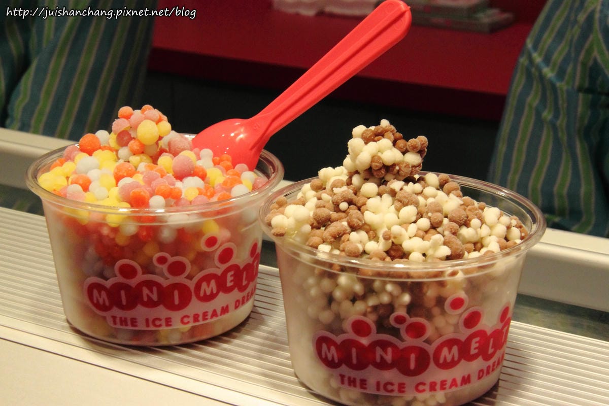 【食║台北】Mini Melts粒粒冰淇淋〜韓國超人氣台灣首家。全世界最小的冰淇淋。繽紛可愛溶化你心！(已歇業)