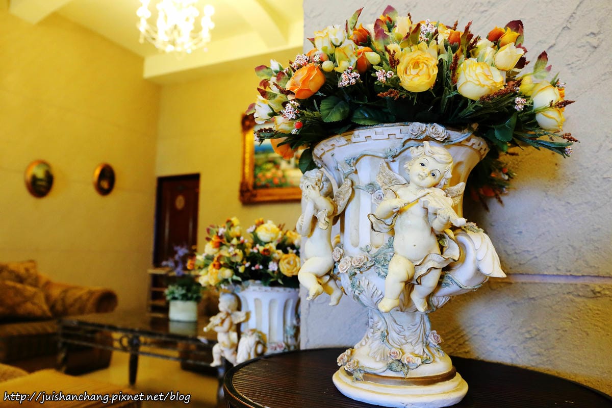 【宿║南投】清境麗景豪斯登堡〜歐風城堡民宿吃喝玩樂一次滿足，就像去歐洲渡假！