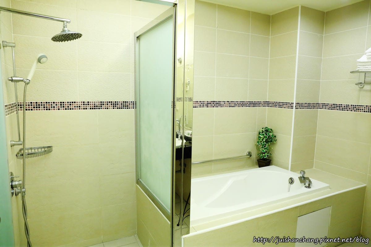 【宿║南投】清境麗景豪斯登堡〜歐風城堡民宿吃喝玩樂一次滿足，就像去歐洲渡假！