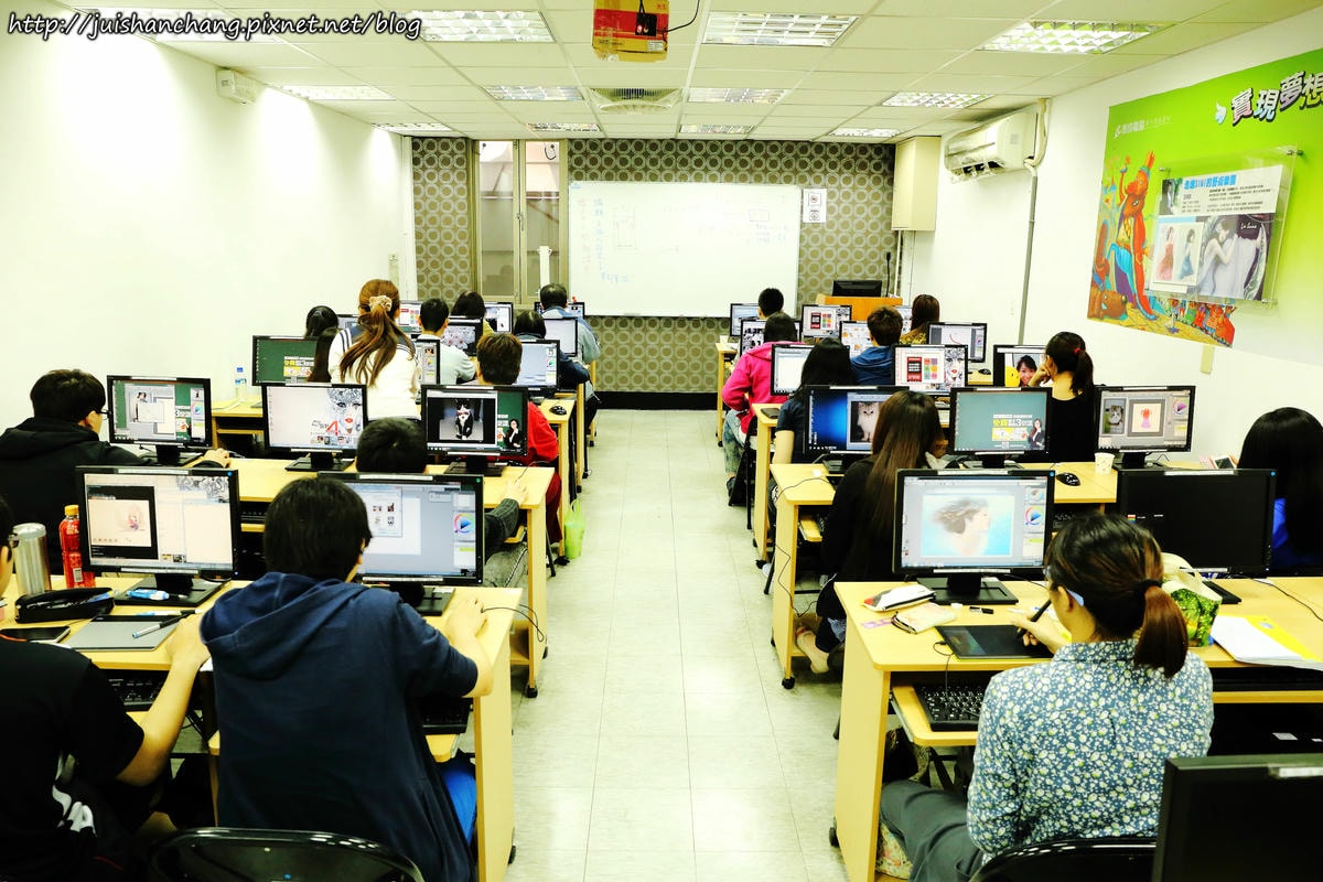 【體驗】聯成電腦專業養成〜手機殼設計講座。邊玩邊學。不會電腦也可以輕鬆上手