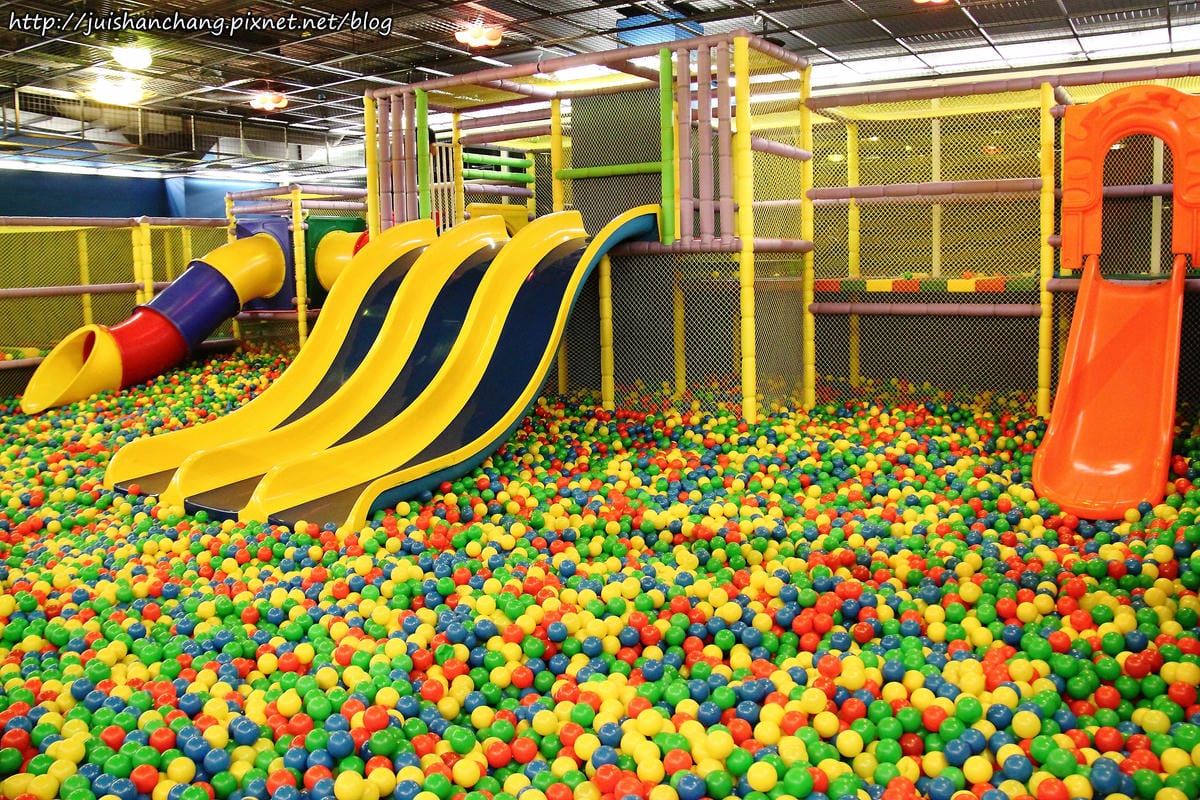 【食║新北萬里】野柳泊逸渡假酒店漁人廚房〜親水暢遊，海陸饗宴。當令鮮美海鮮Buffet吃到飽。野柳美食、美景親子一日遊！