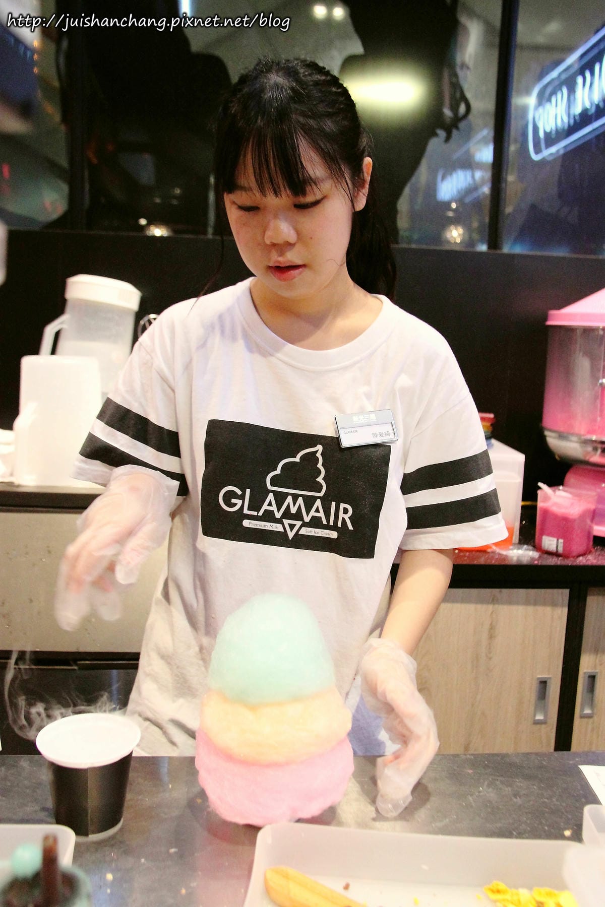 【食║台北】韓國GLAMAIR棉花糖冰淇淋〜雨天限量版烏雲棉花糖+彩虹棉花糖，棉花糖冰淇淋擄獲少女心。。。