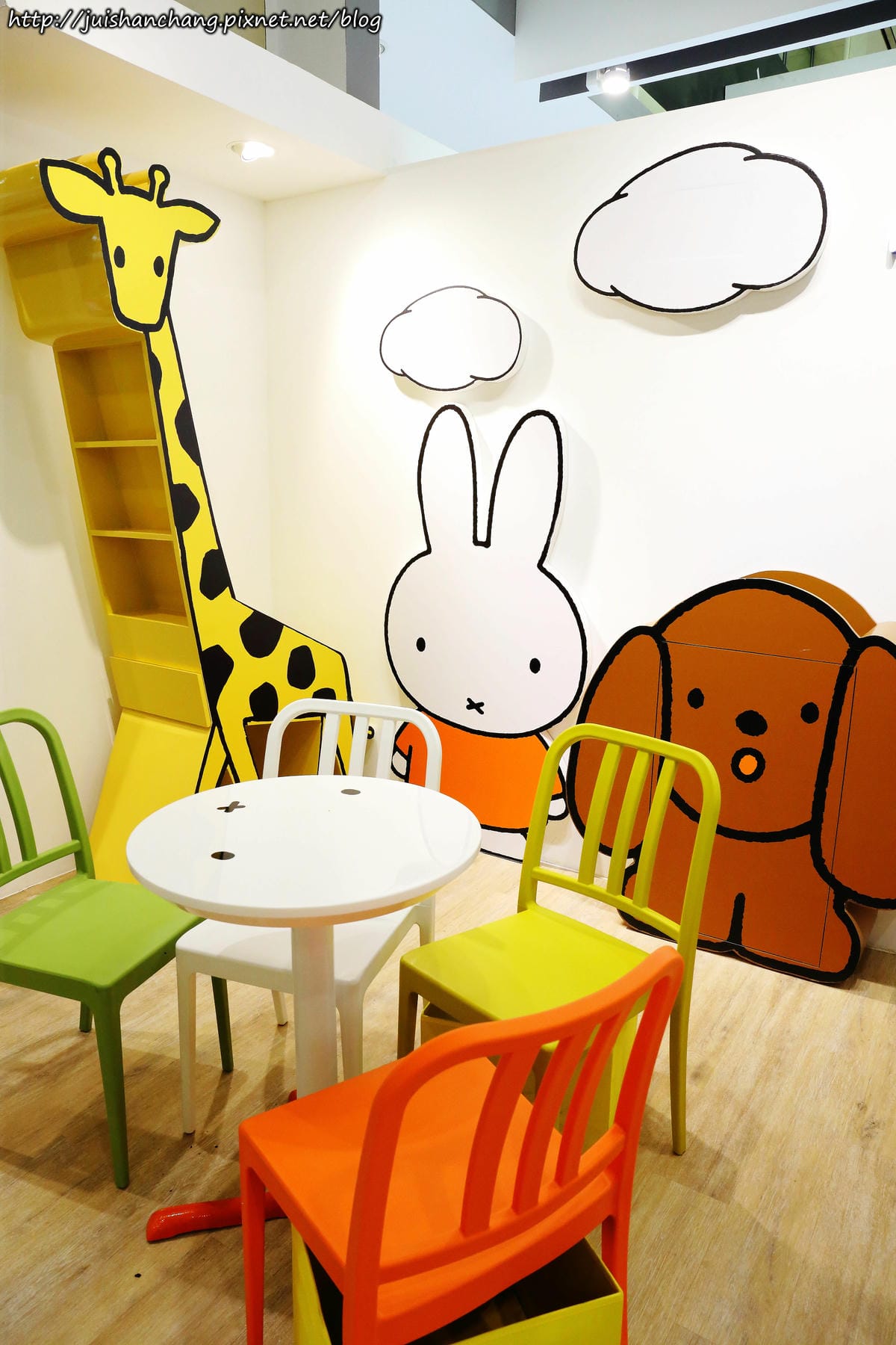 【食║新北中和】miffy x 2% CAFE〜超卡哇依的卡通主題咖啡店（已歇業）　