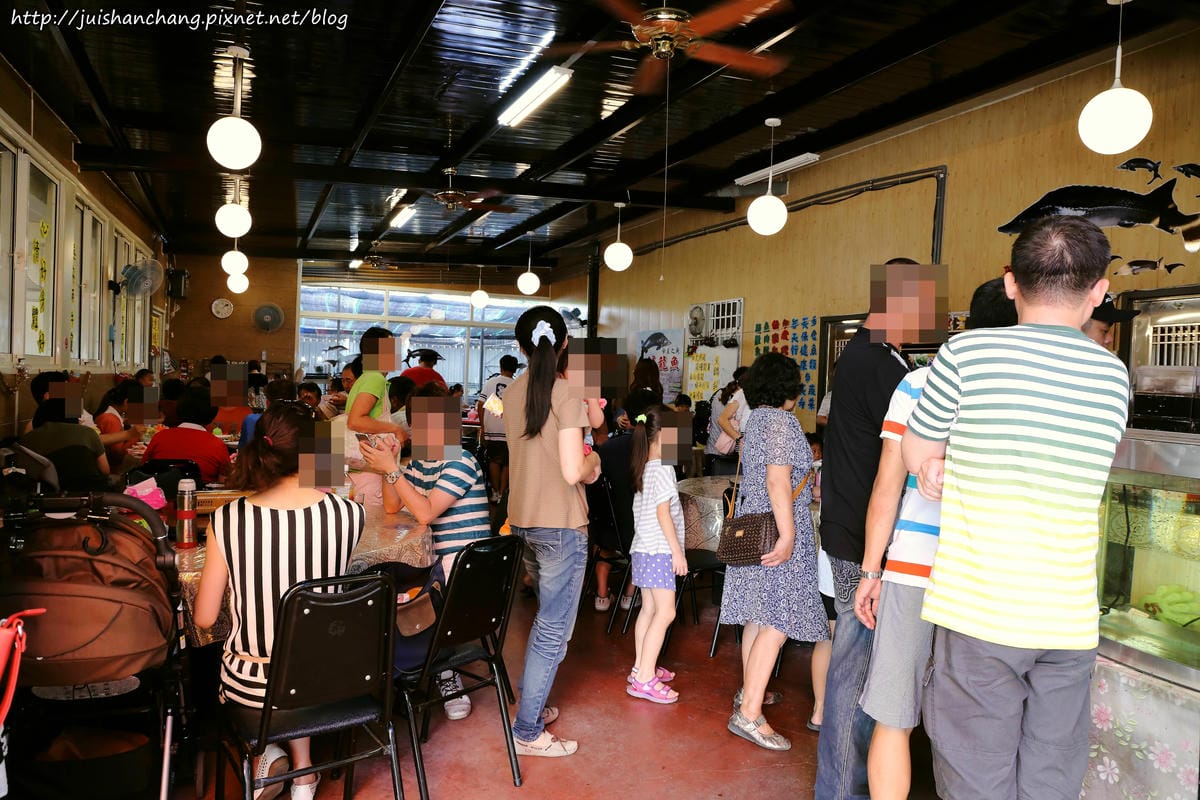 【食║彰化】沙里仙鱘龍魚餐廳〜美味鱘龍魚大餐。鱘龍魚好幾吃，全身都是寶！