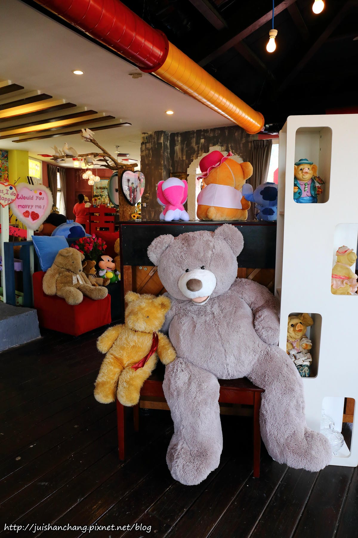 【遊║新竹】內灣愛情故事館〜浪漫新景點。景觀餐廳。婚紗拍攝基地。(已歇業)