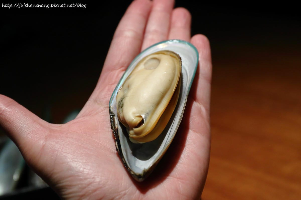 【食║台北】串場居酒屋 Kushi Bar〜好好吃之串燒名店推薦。適合嗨咖聚會的串燒居酒屋，下班後的小確幸！